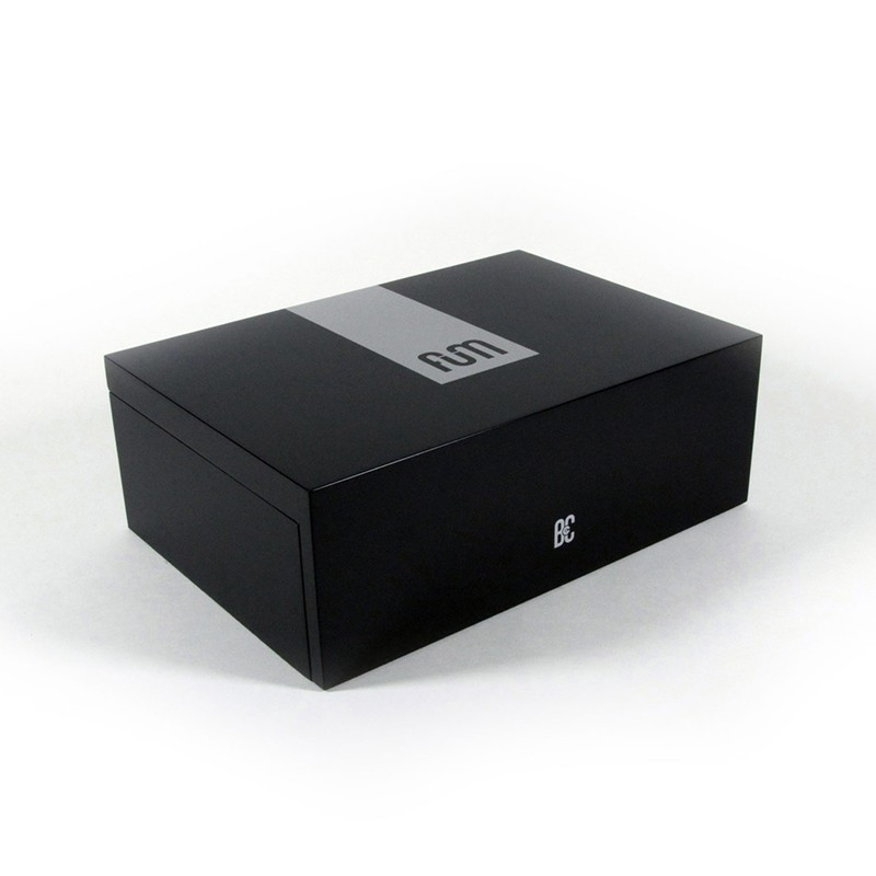FUM BOX MODEL LARGE BLACK COLOR