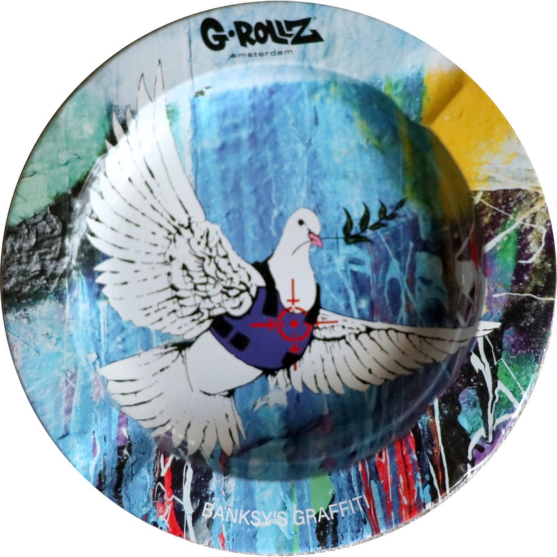 G-ROLLZ | BANKSY'S GRAFFITI DOVE PEACE POSACENERE DIA: 13.5CM