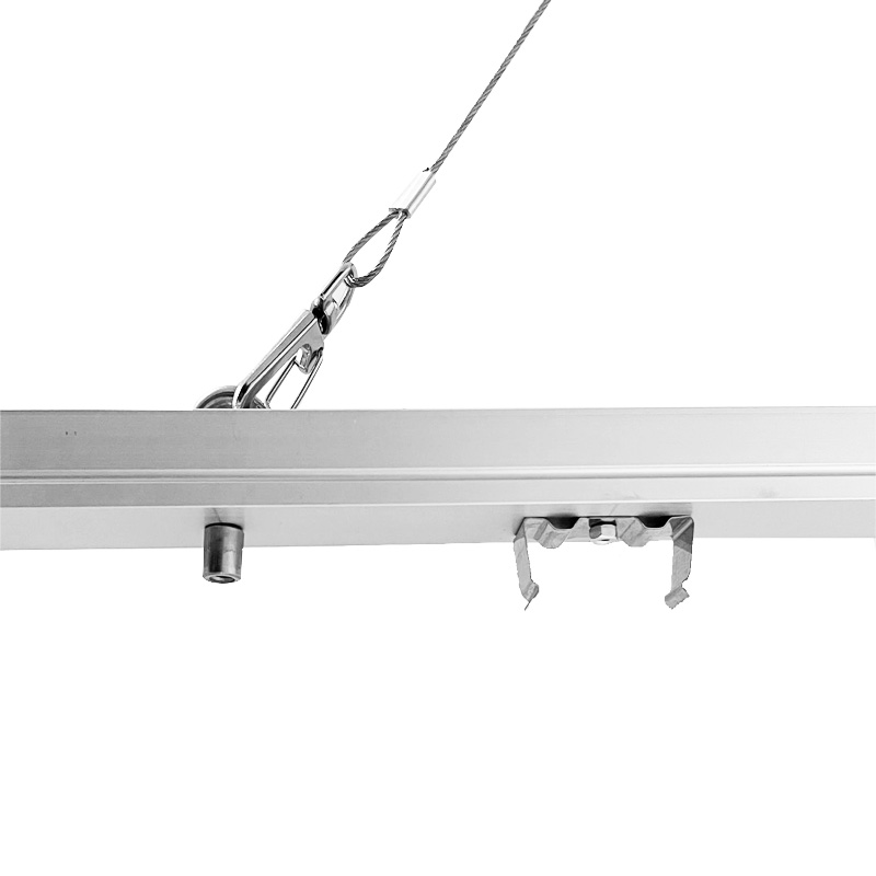 Suportes de iluminação para 3 barras de leds com fixações ajustáveis - Superplant